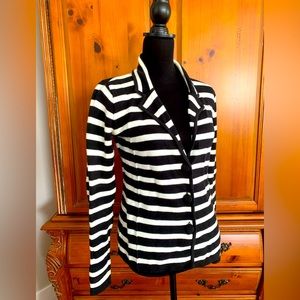Blazer Sweater black and white stripes